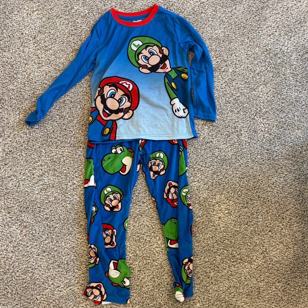 Super Mario Kids Pajamas - S